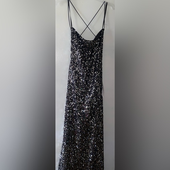 Mac Duggal sequin black dress - Picture 6 of 7